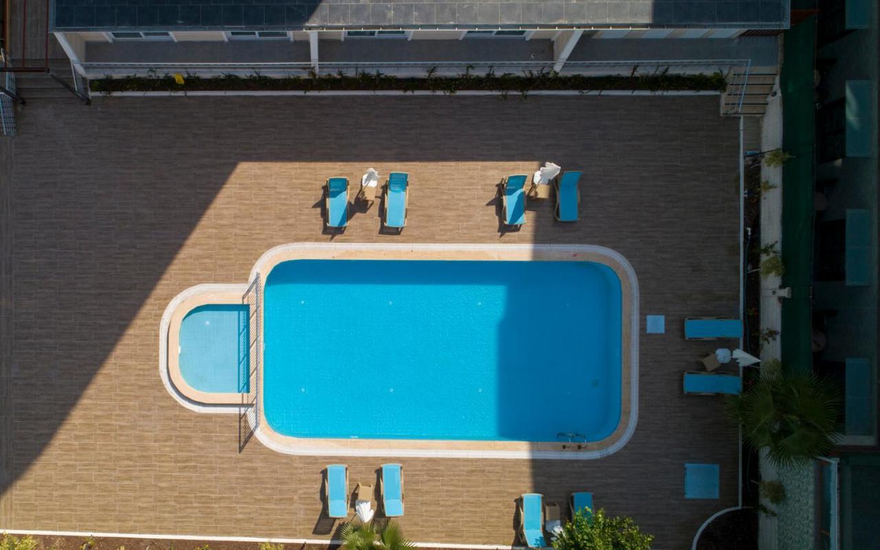 Citrus Luna Suite Hotel Анталия Екстериор снимка